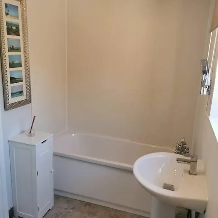Spacious Family Friendly Apartment- 100M From Beach With Seaviews! Hunstanton Exterior photo